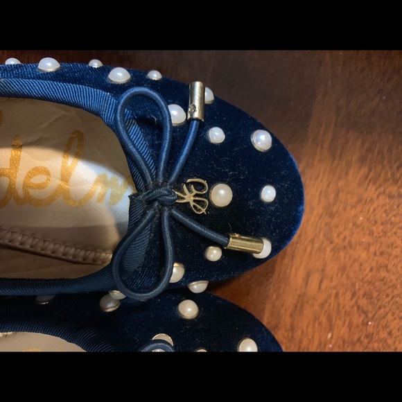 Girls velvet Sam Edelman flats - Picture 2 of 3